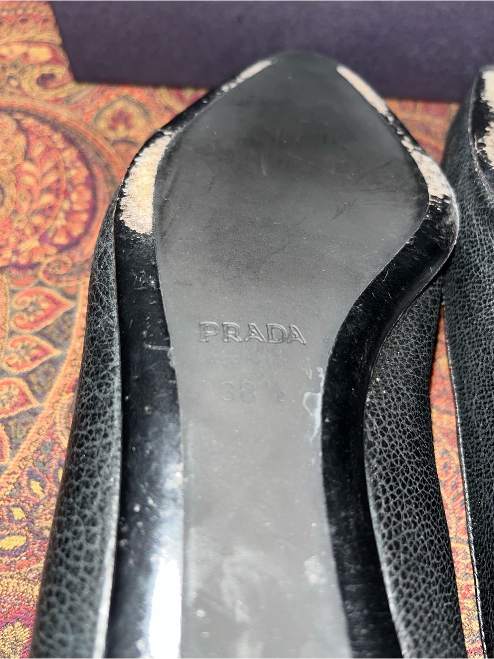 Prada Black Leather Pointed Toe Low Heels with Buckle – Size EU38.5 - Picture 5 of 7